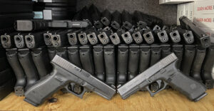 Glock 22 Gen 4 40S&W POLICE TRADE 1 Mag Night Sights G22 G4 3 A3