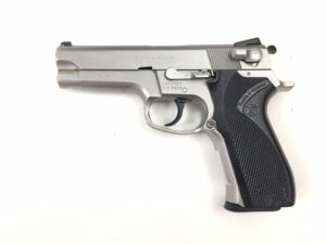 Smith & Wesson 5906 9MM Very Good 1 MAG 3 A3779