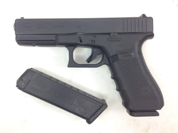 A3822 Glock 22 Gen 4 40 S&W Pistol 2 Mags G22 - Experienced