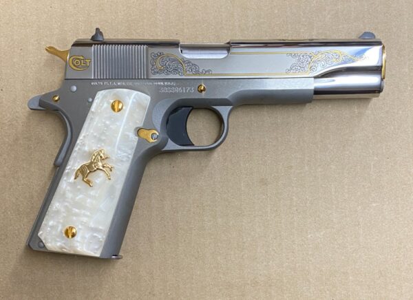 A4981 Colt Government 1911 38 Super Bright Stainless Steel Engraved O2091