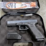 Glock 22 Gen 3 40 S&W 15rd night sights - used 2 Glock 22 Gen 3 40 S&W 15rd night sights - used