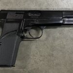 Browning Hi-Power Browning Hi Power 9mm Luger Belgium 2 Browning Hi-Power Browning Hi Power 9mm Luger Belgium