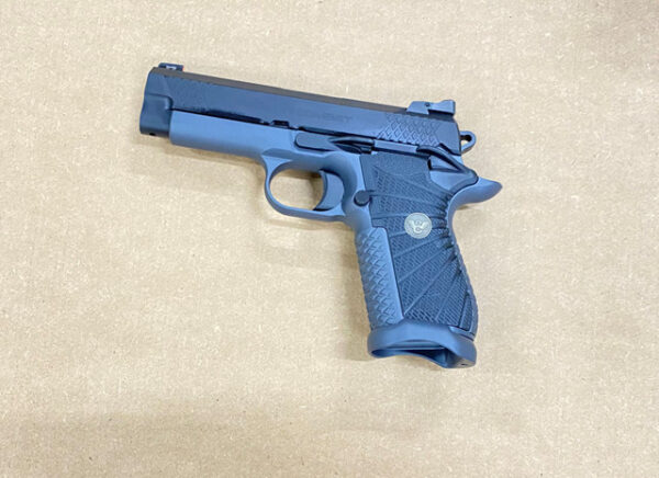 A520 Wilson Combat EDC X9 9MM Non Light rail Night Sights and Magwell