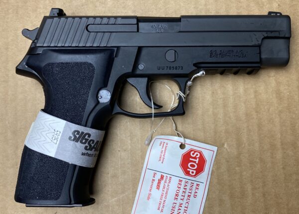A5264 Sig Sauer 226 40 S&W 12+1 Round E26R-40-BSS