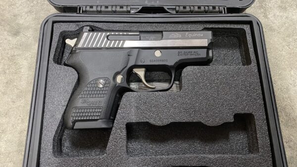 SIG SAUER P224 Equinox 40 S&W Pistol Night Sights 224-40-EQ - used