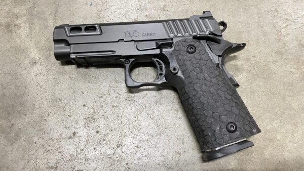 A5419 STI International DVC CARRY 3.9" w/ Tac Rail 9mm 10-400200 - new!