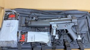 Heckler & Koch H&K SP5 9x19 two 30 rd mags one 10 rd mag 81000478 HK 3 A5588