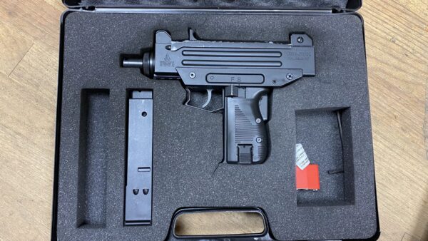 Used IWI 22 LR Uzi Pistol Black 20 rd - good condition 5790301