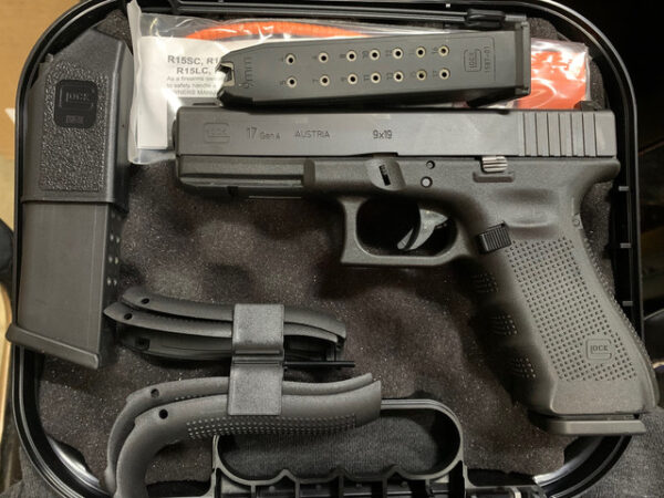 Used Glock 17 Gen 4 9mm 17 rd night sights - good condition