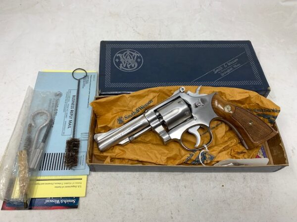 Smith & Wesson Model 67 38 Combat Masterpiece Original 4"