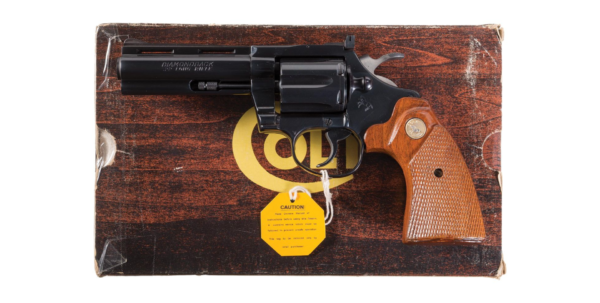 Colt Diamondback 22 LR 1978 4" Vent Rib Blue Walnut Box