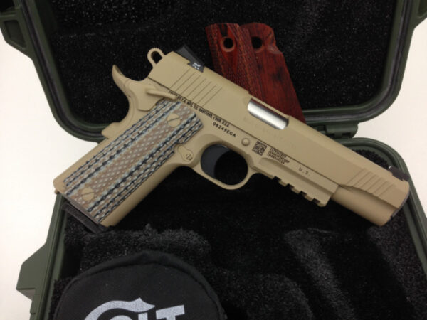 Colt 1911 Desert Sand CQB Marine Pistol M45A1 01070CQB