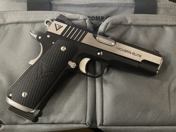 Wilson Combat Vickers Elite Commander 1911 45 ACP Two-tone