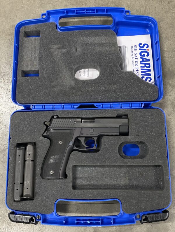 Sig Sauer P226 40 S&W w/Box