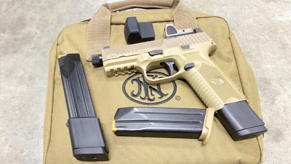 FN 509 Tactical FDE w/ Trijicon night sights + Trijicon RMR and 3 mags - used excellent!