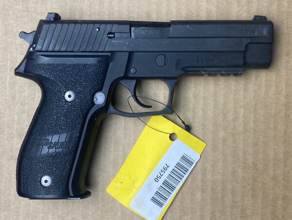 Police Trade Sig Sauer P226 40 S&W